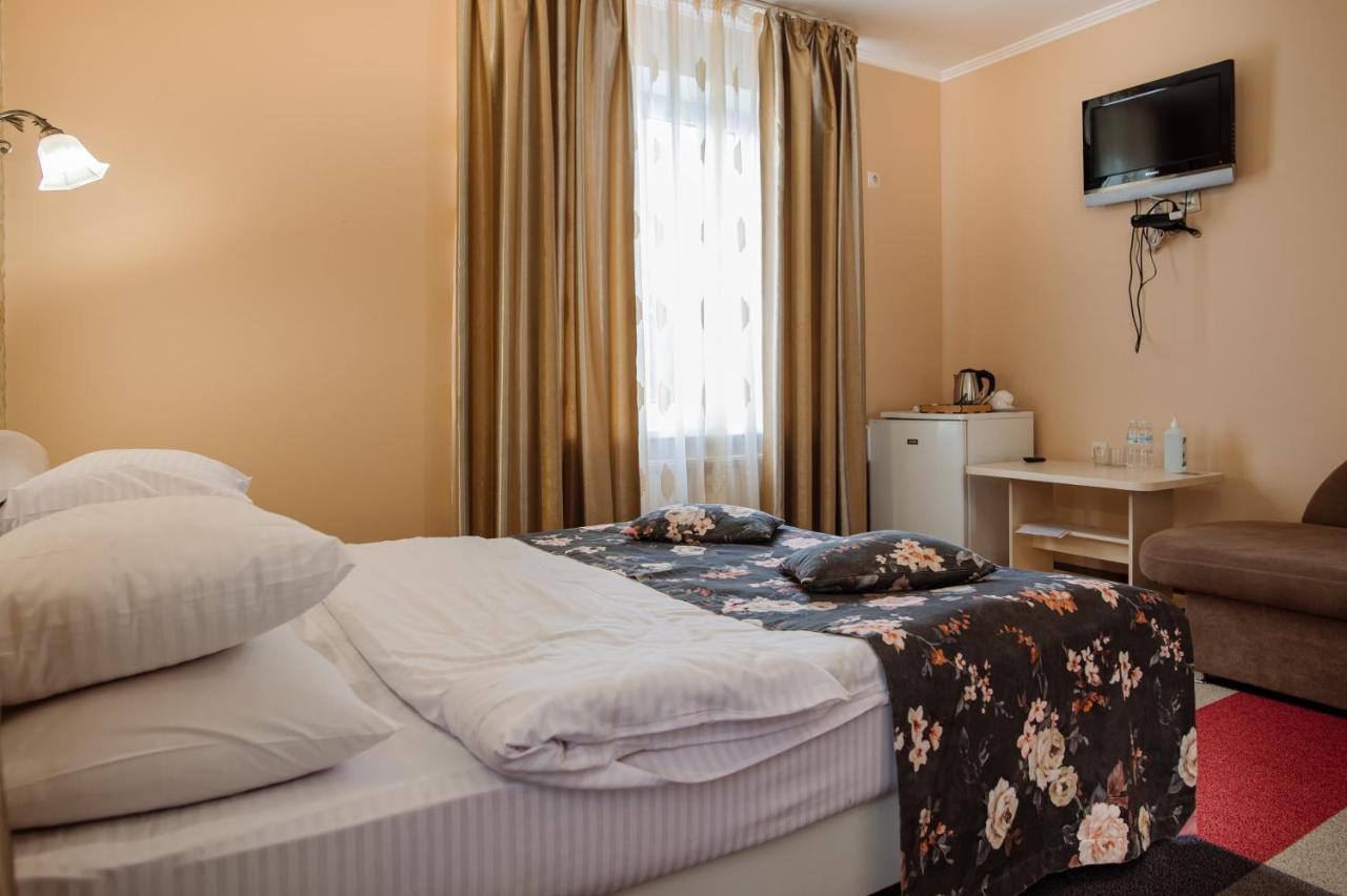 Na Horyzonti Hotel ตรุสคาเวตส์ ภายนอก รูปภาพ
